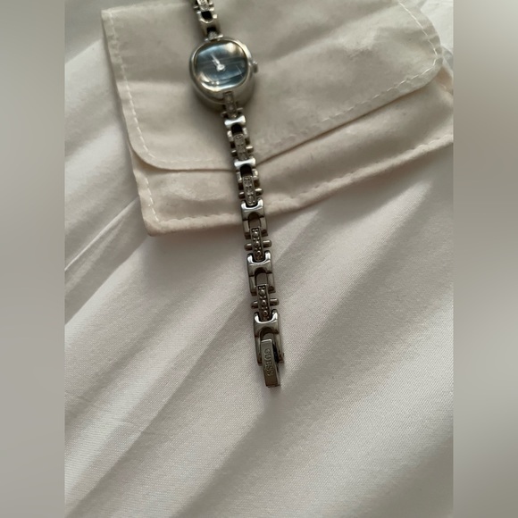 Guess Watch - Picture 3 of 7